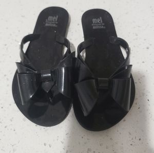 Mel jelly bow flip flops
